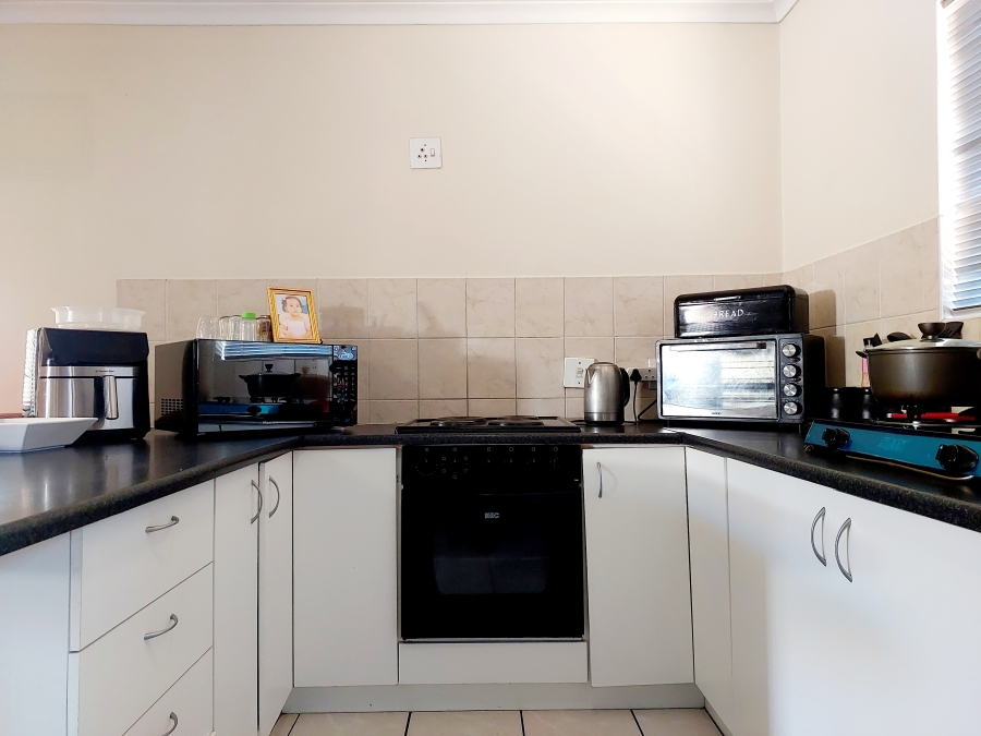 3 Bedroom Property for Sale in Protea Heights Western Cape